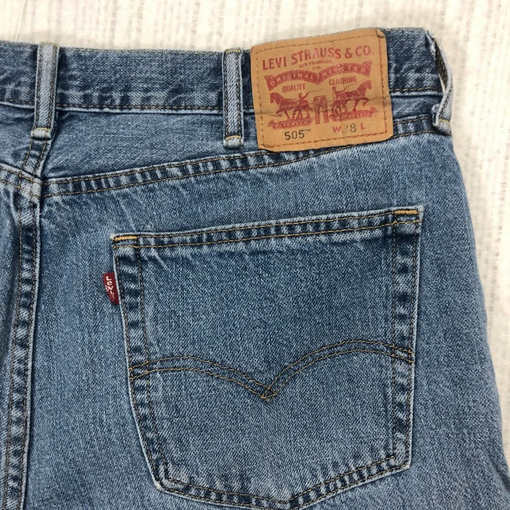 Levi's 505 Denim Shorts Regular Fit Classic Casual Blue Jean Shorts‎ W38